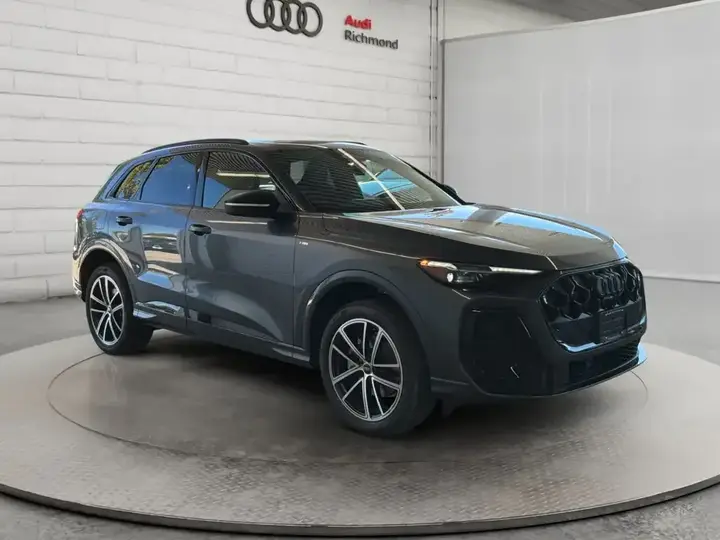 Audi Q5 2026 photo 3