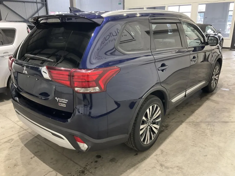 Mitsubishi Outlander 2020 photo 4