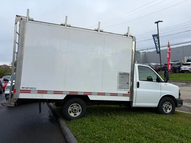 GMC Savana