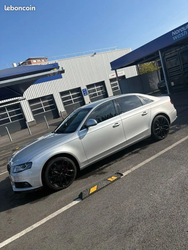Audi A4 2008 photo 2