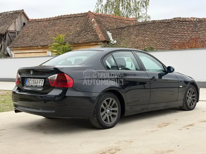 BMW 320 2006 photo 4