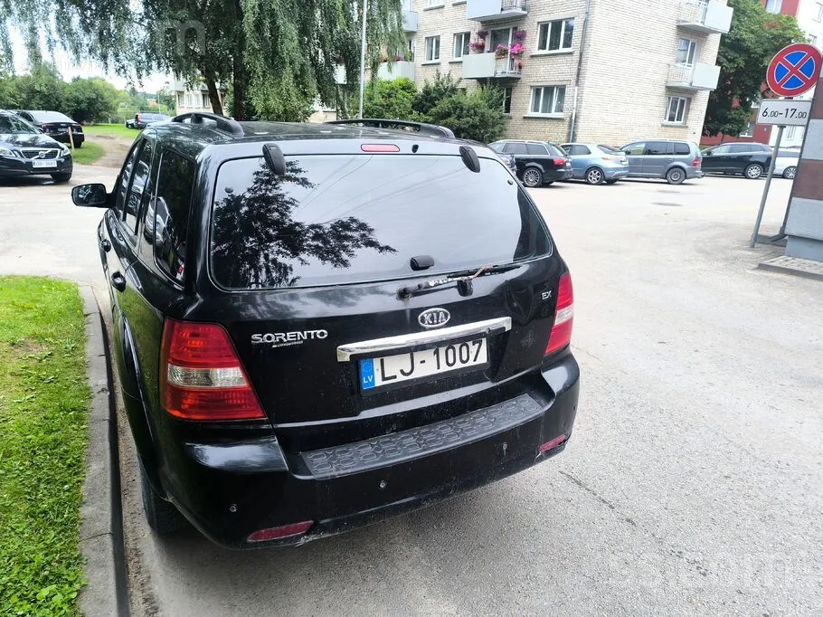 Kia Sorento 2008 photo 4