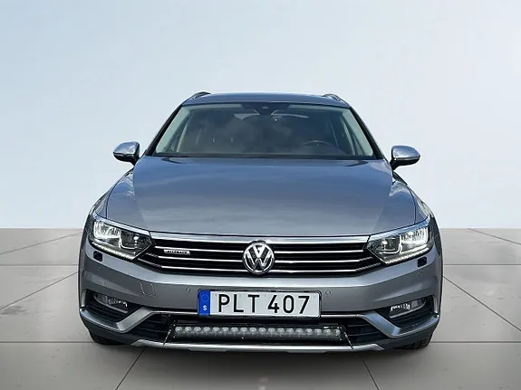 Volkswagen Passat Alltrack 2018 photo 2