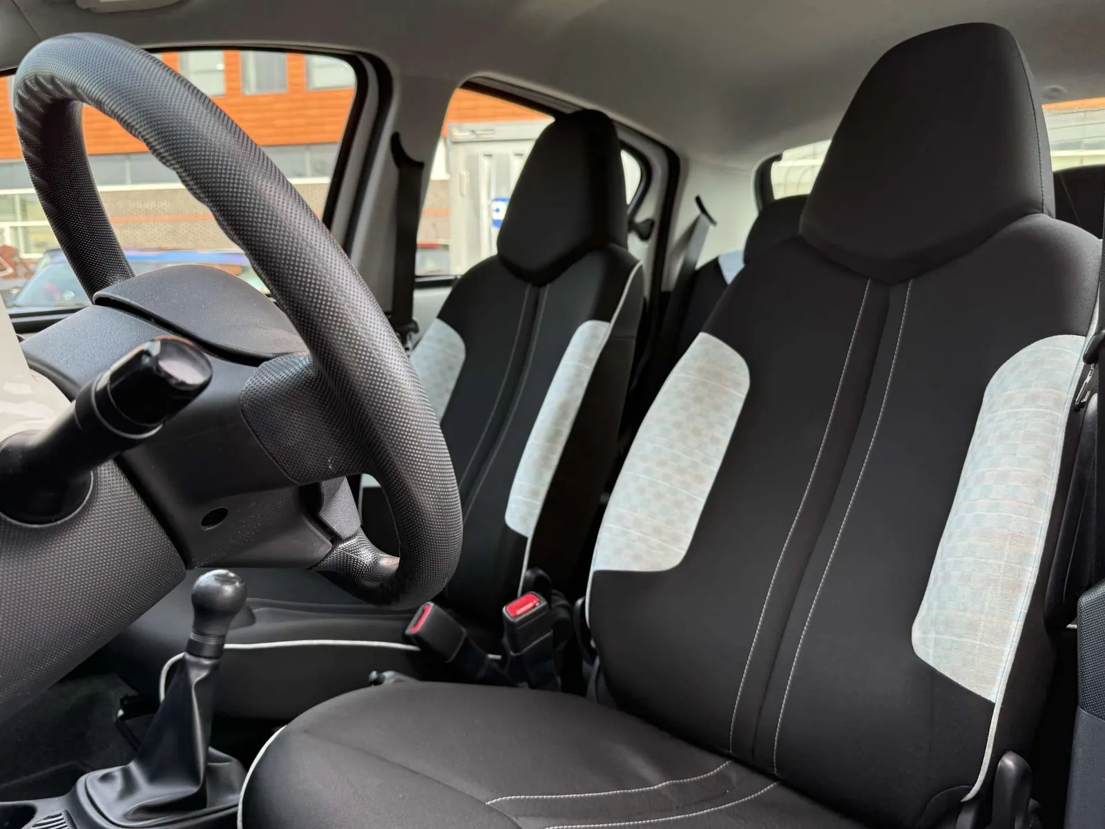 Citroen C1 2012 photo 5