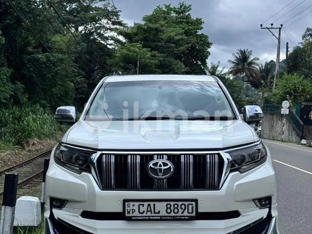 Toyota Land Cruiser Prado 2015 photo 2