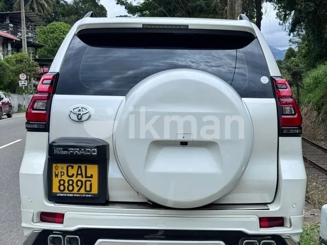 Toyota Land Cruiser Prado 2015 photo 3