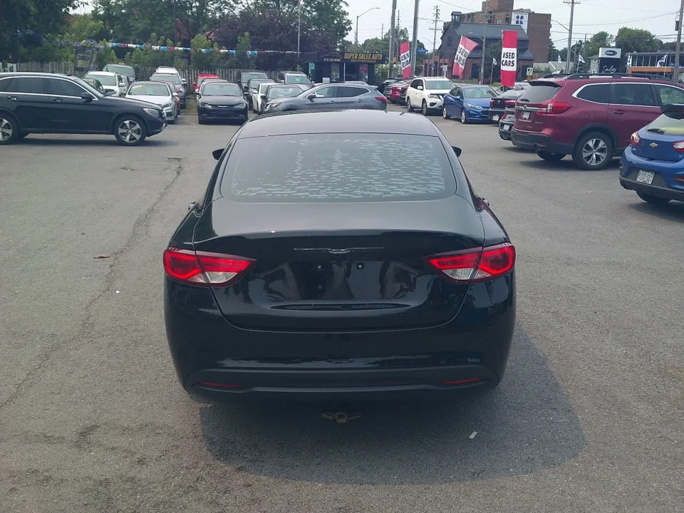 Chrysler 200 2016 photo 4