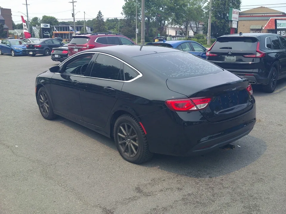 Chrysler 200 2016 photo 5