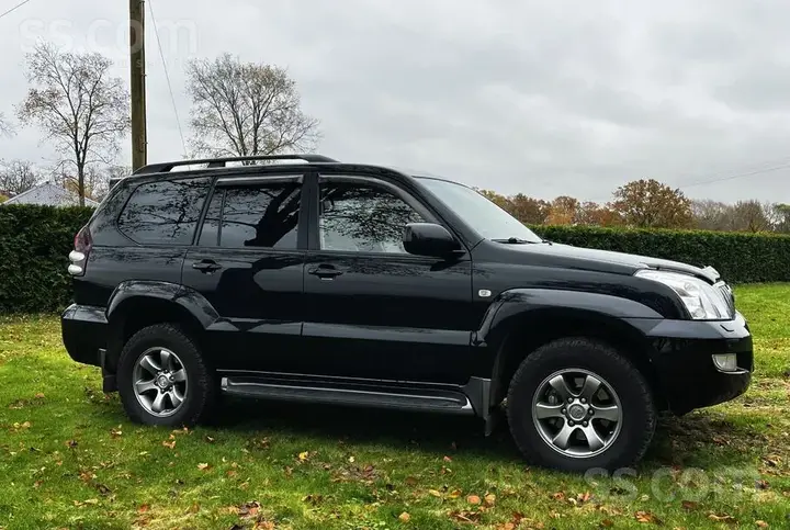 Toyota Land Cruiser 2007 photo 4