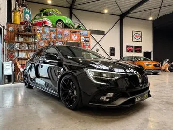 Renault Mégane 2018 photo 2
