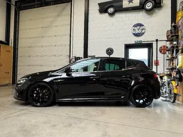 Renault Mégane 2018 photo 3
