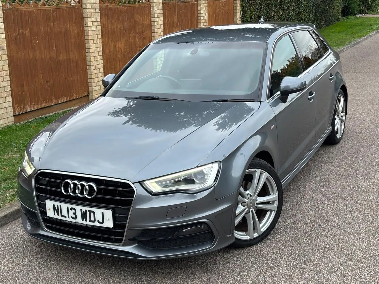 Audi A3 2013 photo 2