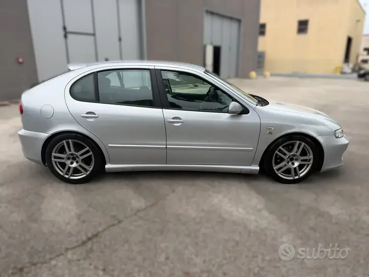 Seat Leon 2005 photo 4