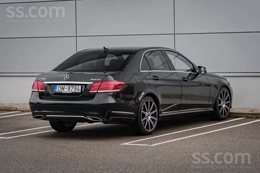 Mercedes-Benz E350 2015 photo 4