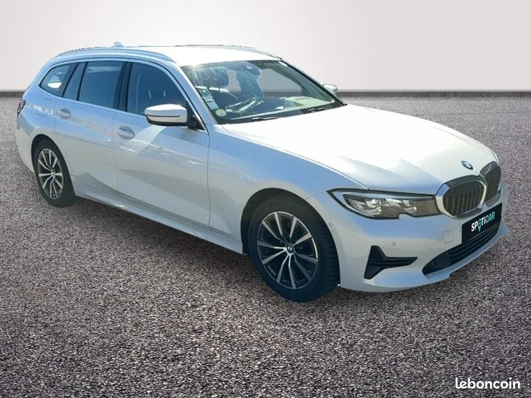 BMW 3 Series 2021 photo 3