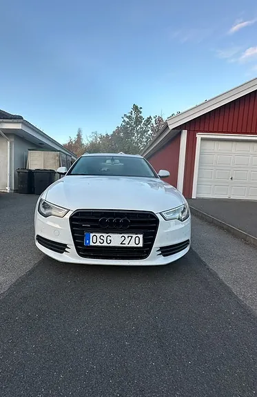 Audi A6 2012 photo 2