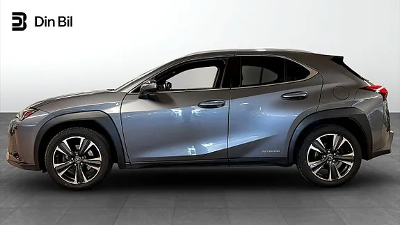 Lexus Ux250H 2020 photo 2