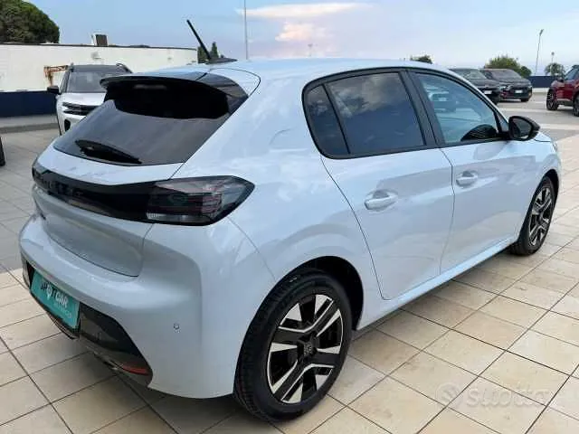 Peugeot 208 2026 photo 5
