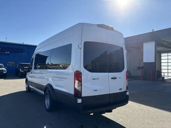 Ford Transit 2027 photo 5