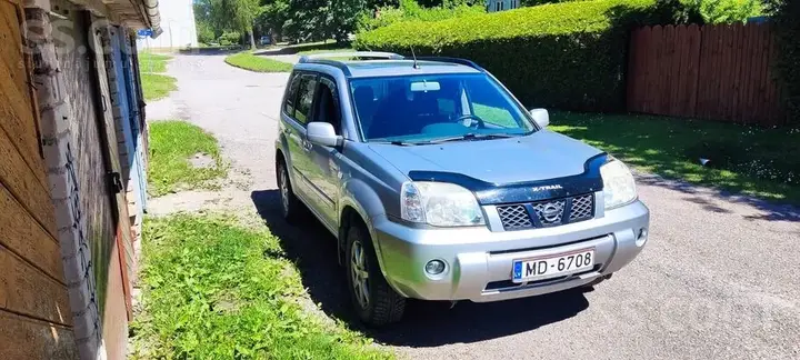 Nissan X-Trail 2006 photo 3