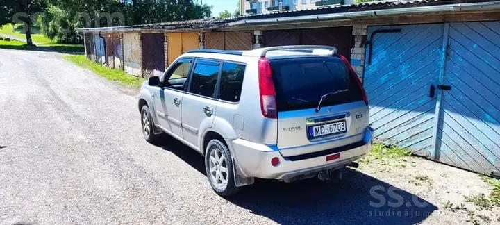 Nissan X-Trail