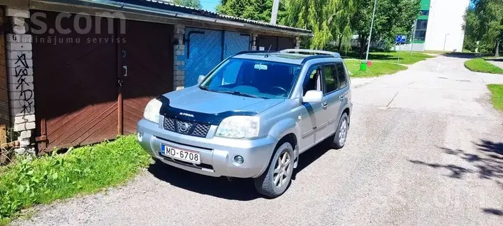 Nissan X-Trail 2006 photo 2