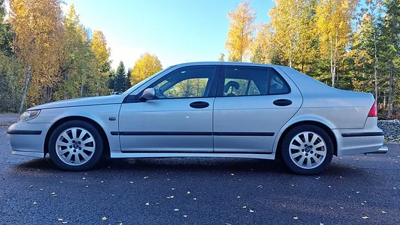 Saab 9-5 2003 photo 4