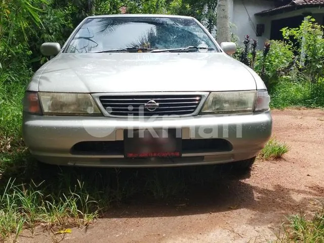 Nissan Sunny