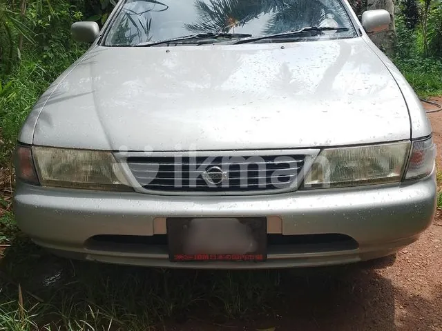 Nissan Sunny 1995 photo 2