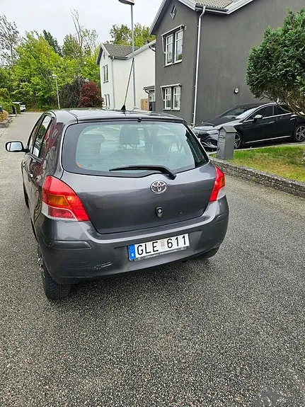 Toyota Yaris 2008 photo 3
