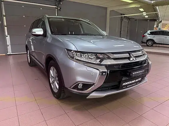 Mitsubishi Outlander 2017 photo 5