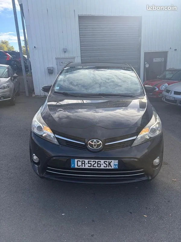 Toyota Verso 2013 photo 4