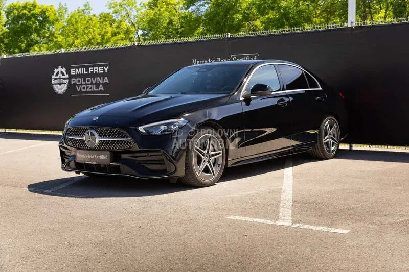 Mercedes-Benz C 220 2025 photo 3