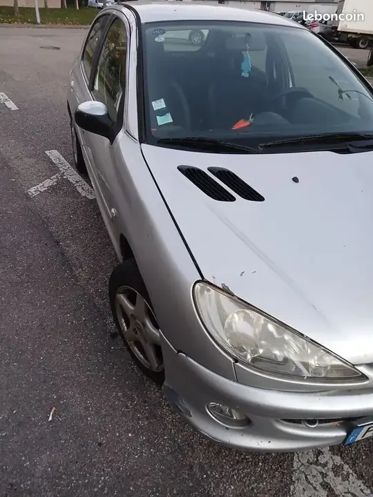 Peugeot 206 2007 photo 3