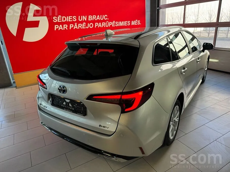 Toyota Corolla 2026 photo 4