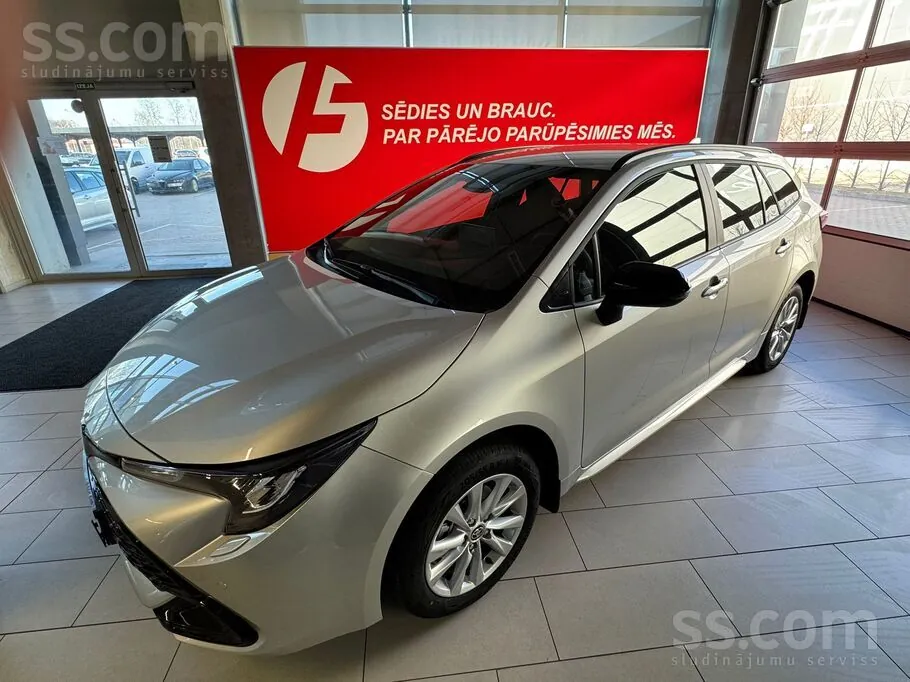 Toyota Corolla 2026 photo 2