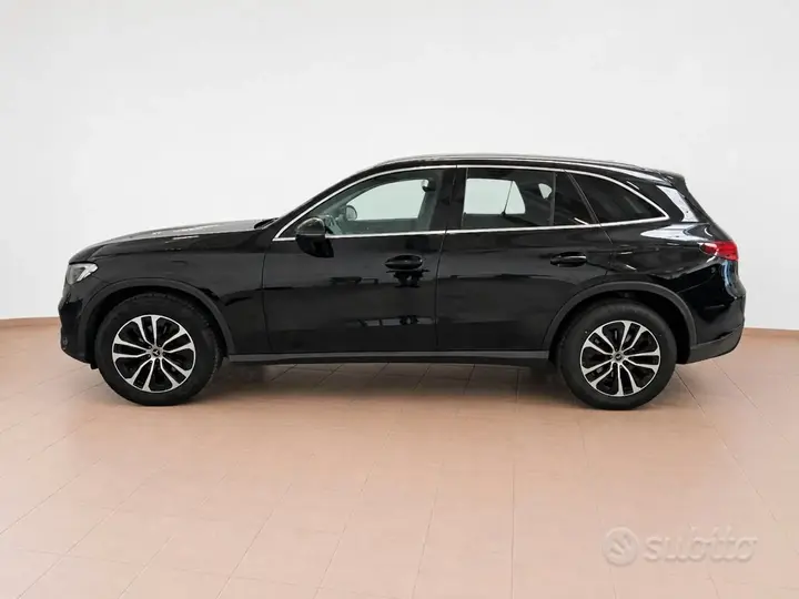 Mercedes-Benz Glc 2022 photo 2