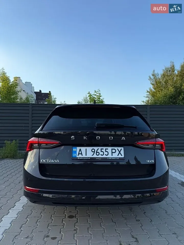 Skoda Octavia 2021 photo 4