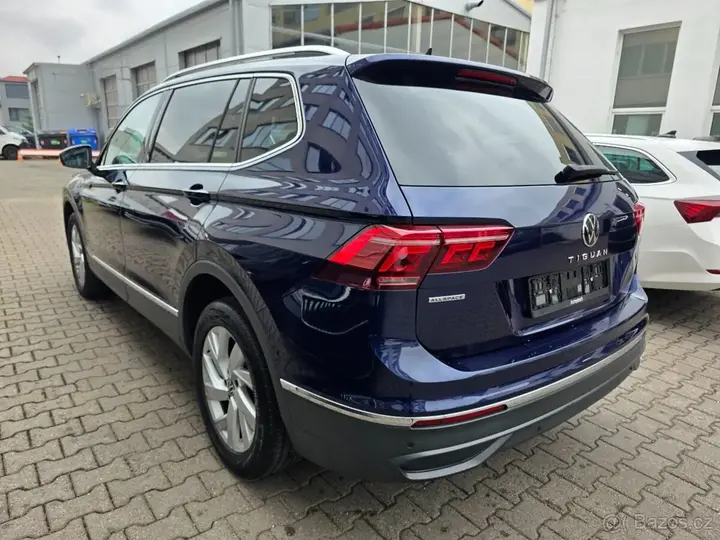 Volkswagen Tiguan Allspace 2022 photo 3