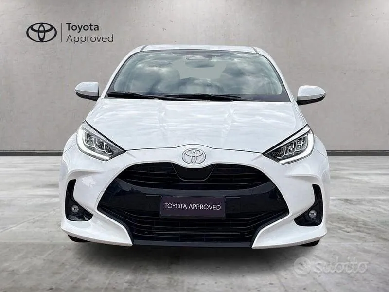 Toyota Yaris 2024 photo 5