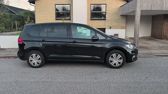 Volkswagen Touran 2016 photo 4