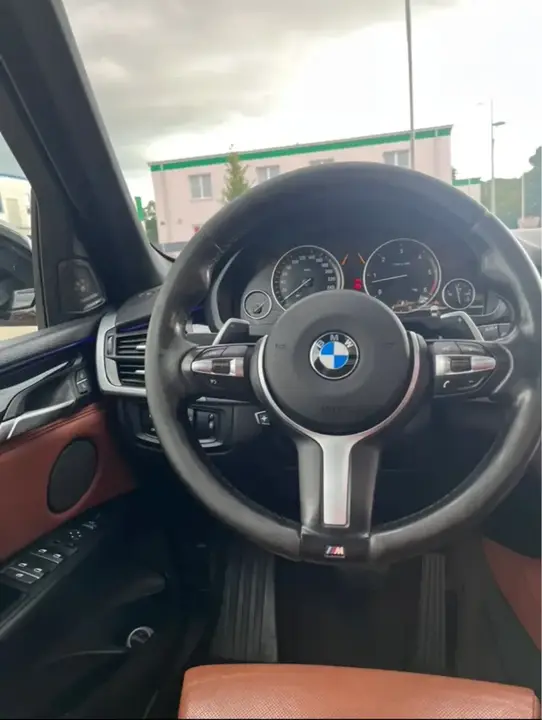 BMW X5 2014 photo 2