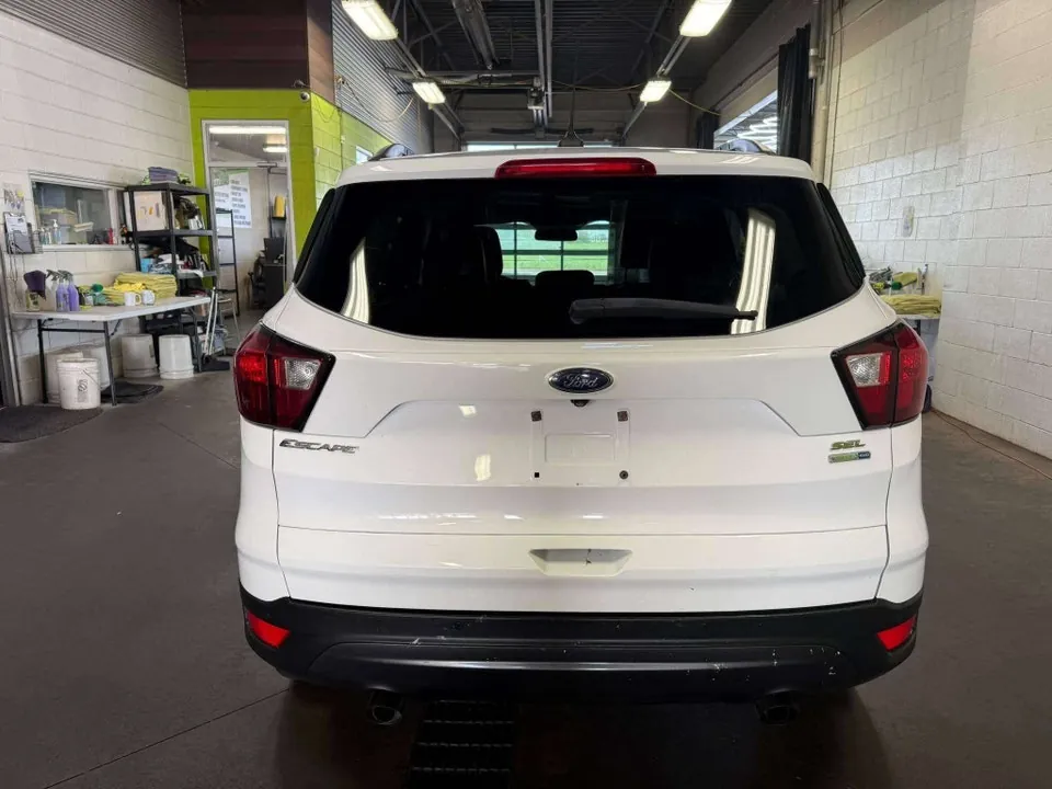 Ford Escape 2019 photo 5