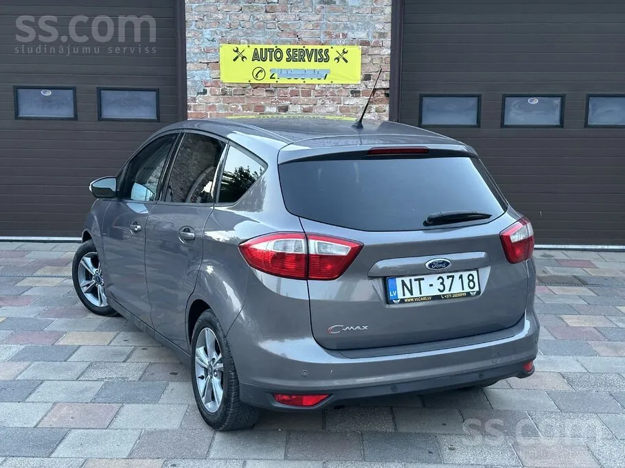 Ford C-Max 2015 photo 4