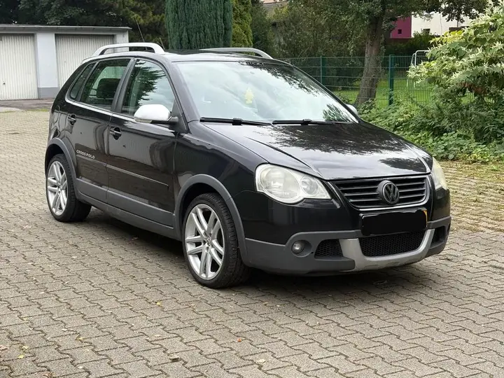 Volkswagen Cross Polo
