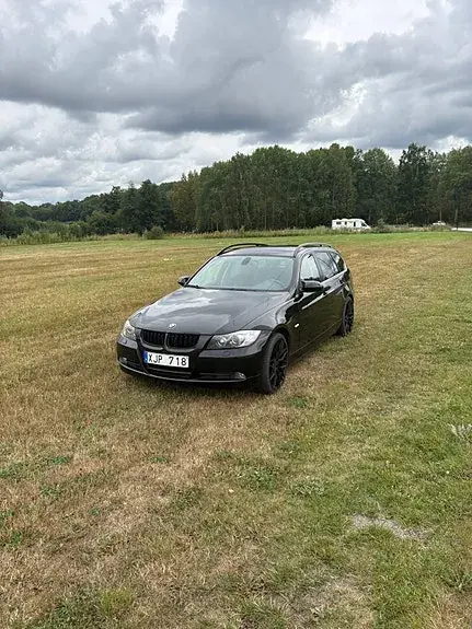 BMW 325I