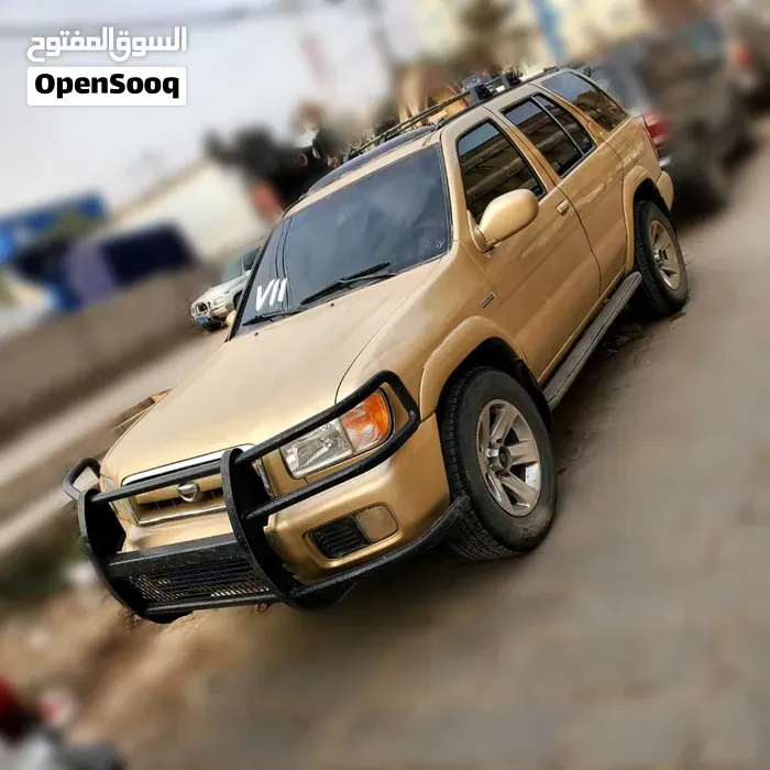 Nissan Pathfinder 2004 photo 4