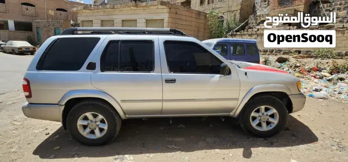 Nissan Pathfinder 2004 photo 5