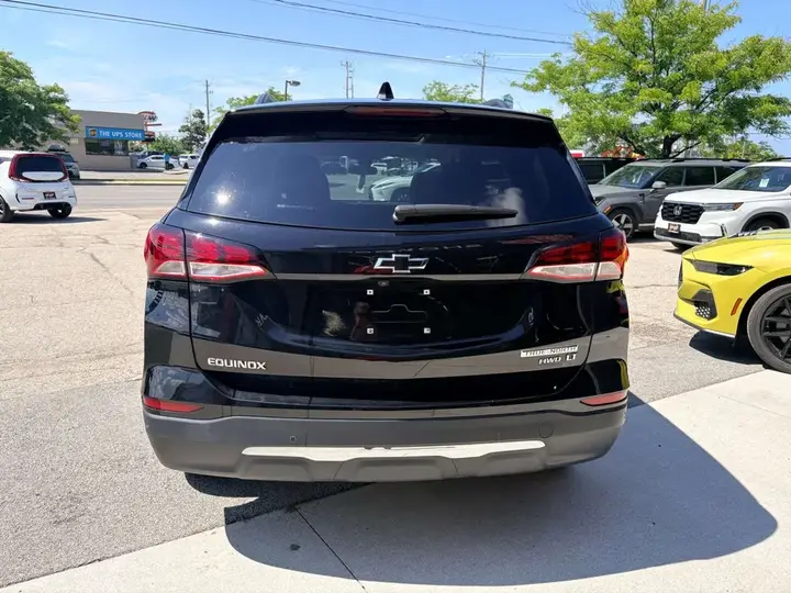 Chevrolet Equinox 2022 photo 3