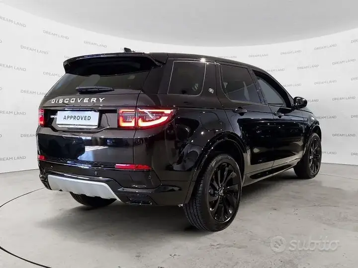 Land Rover Discovery Sport 2025 photo 2
